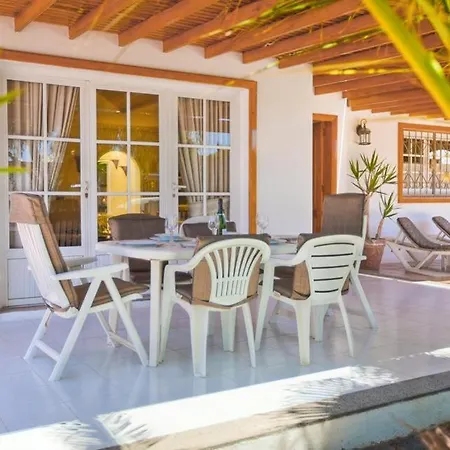 Puerto Del Carmen Sleeps 6 Pool Wifi Пуэрто дель Кармен