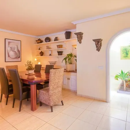 Puerto Del Carmen Sleeps 6 Pool Wifi Пуэрто дель Кармен